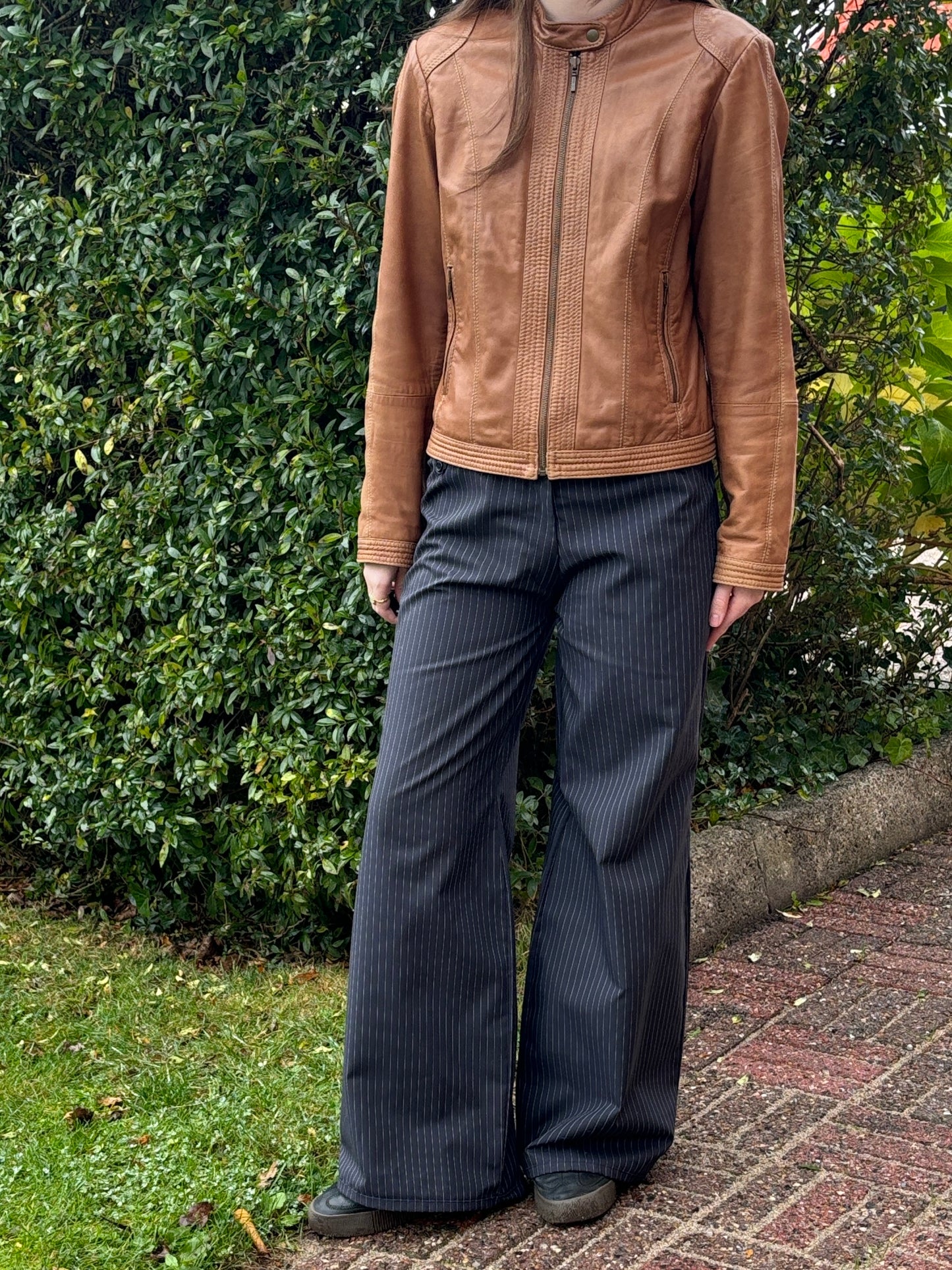 Bella Trousers Sewing Pattern